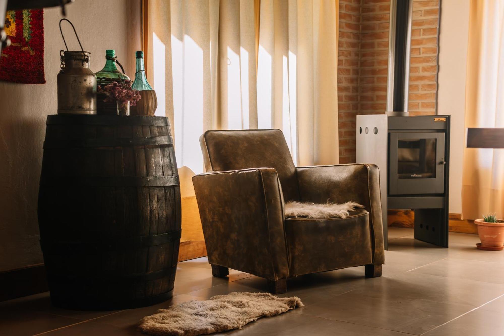 Estancia Quillen Lodge - Hosteria Aluminé エクステリア 写真
